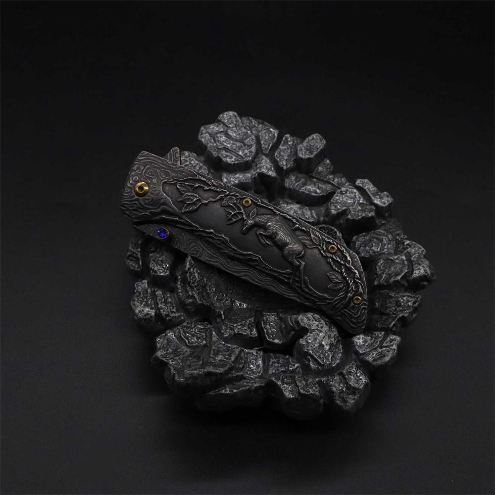 3D Sculpture Reindeer Folding Knife - Tophatter Daily Deals