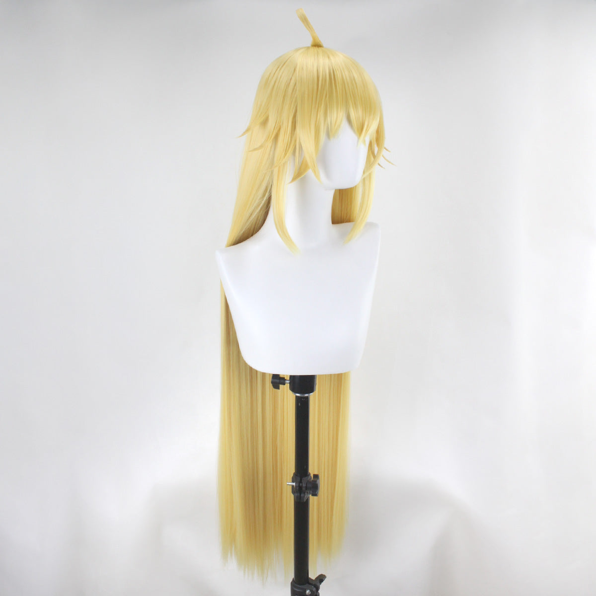 Xenoblade Chronicles 3 Future Redeemed Shulk Golden Cosplay Wig Wig - Tophatter Daily Deals