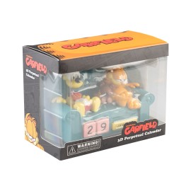 Garfield - Officially Licensed 3D Perpetual Calendar Collectible Merchandise - Tophatter Daily Deals