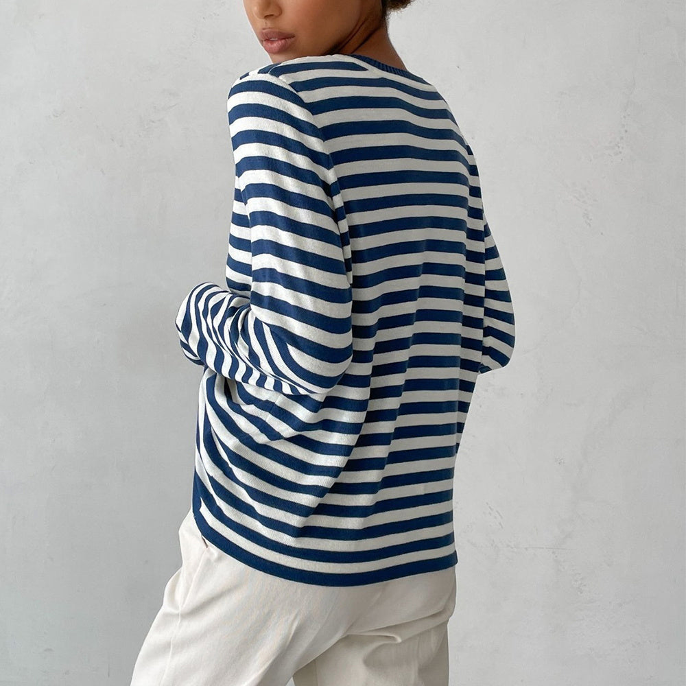 Lightweight Women’s Long Sleeve Sweater - Striped Knit 3D Changing Face Moving Picture Frame - Tophatter Daily Deals