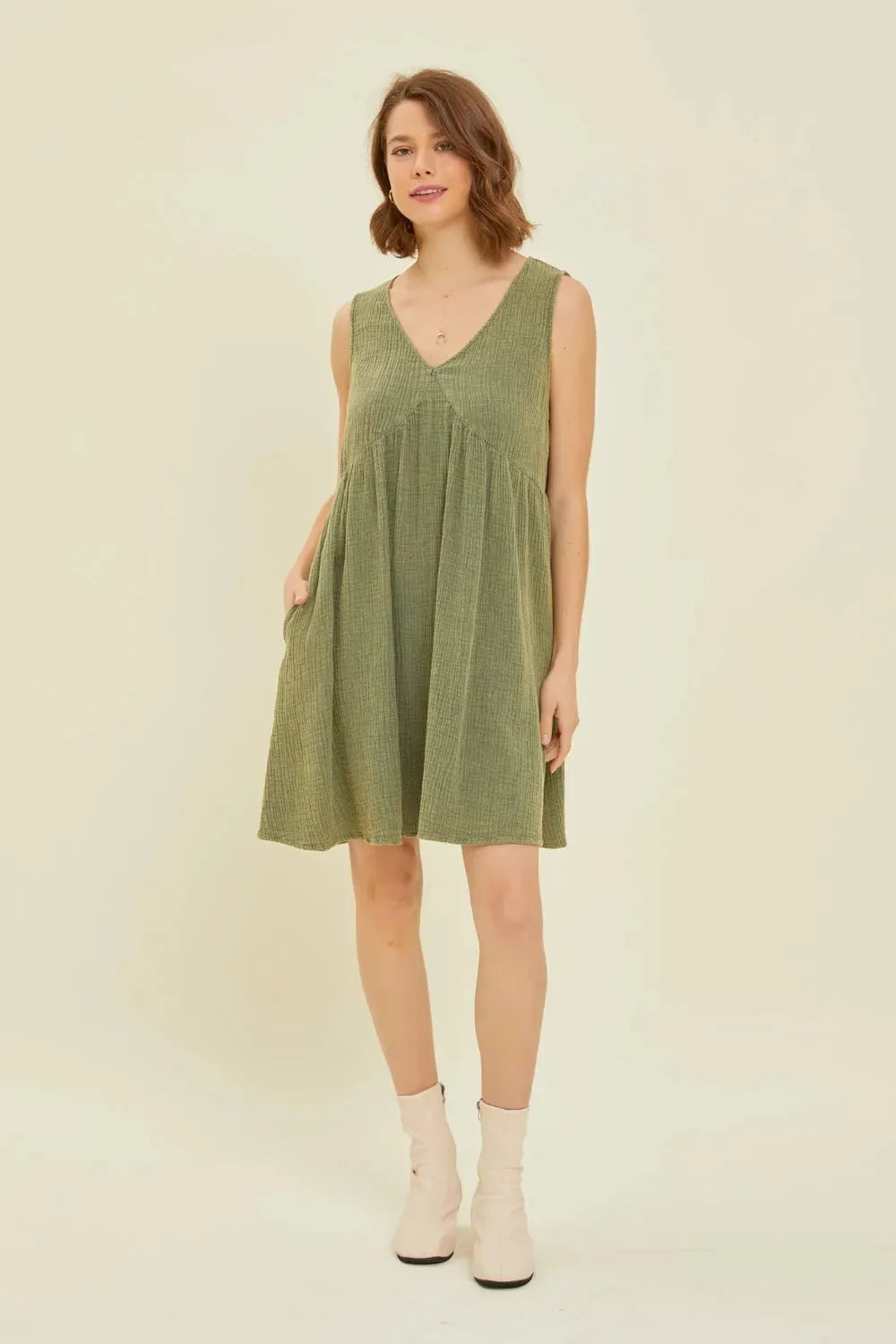 HEYSON Full Size Texture V-Neck Sleeveless Flare Mini Dress Casual Dresses - Tophatter Daily Deals