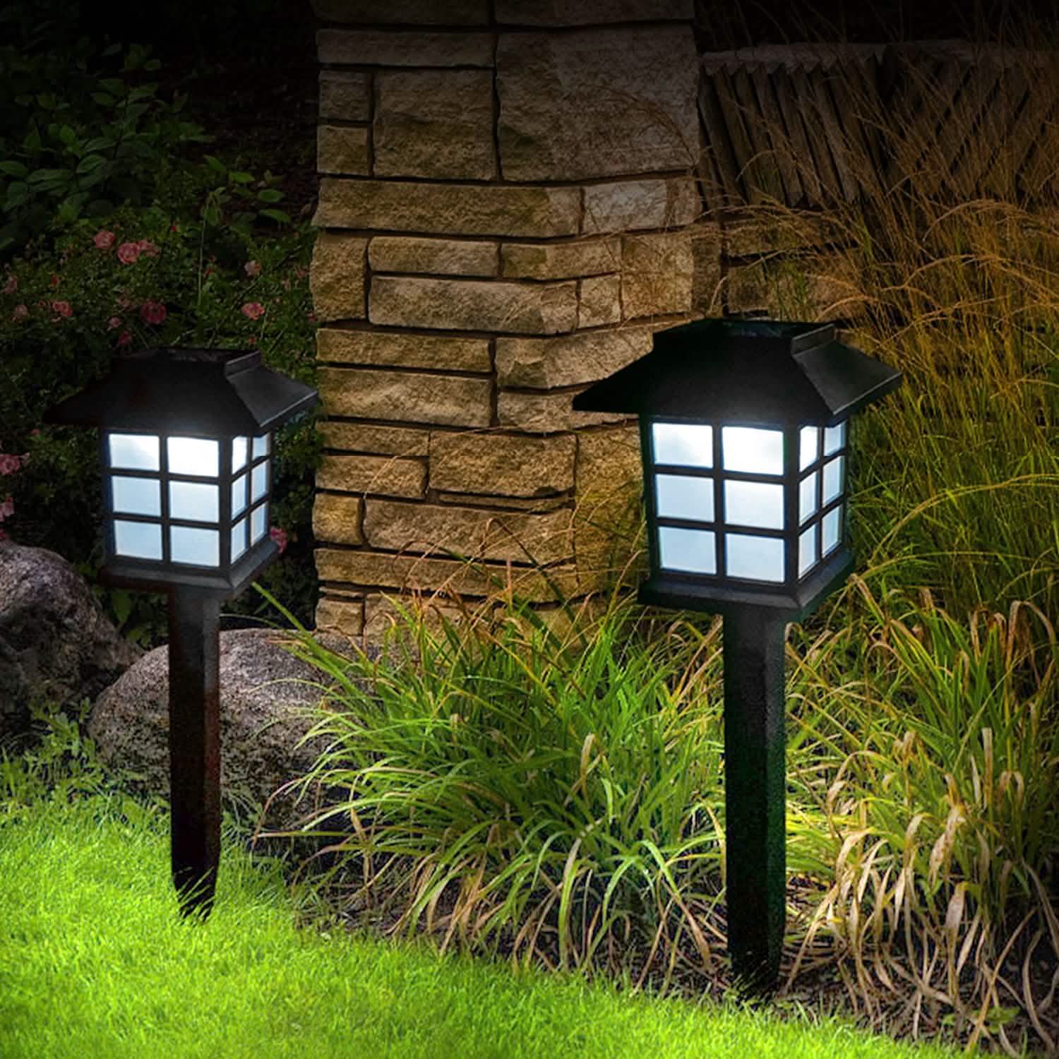 4-Pack: Solar Pathway Lights Outdoor Lighting - Tophatter Daily Deals