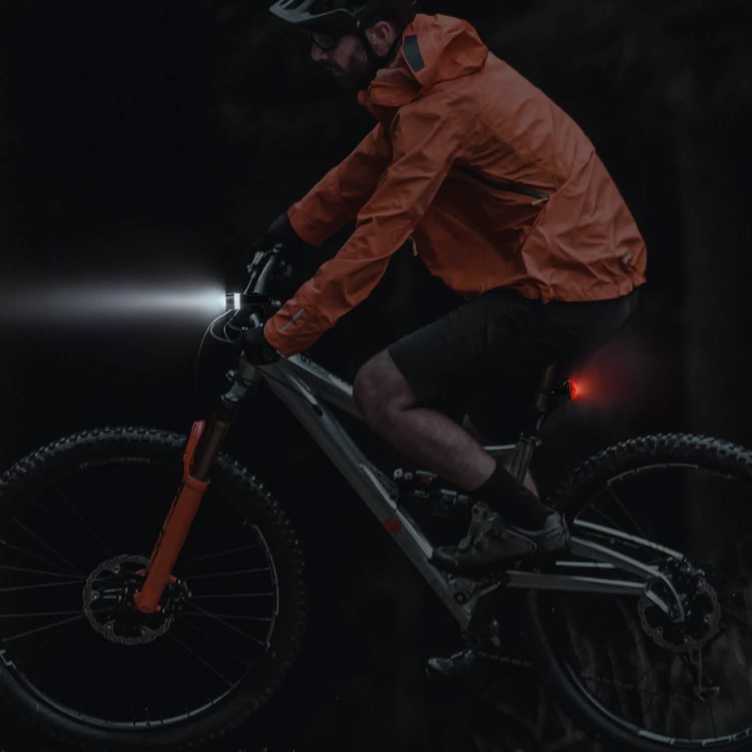 4-Pack: Universal Front Rear Bike Light Set Outdoor Recreation - Tophatter Daily Deals