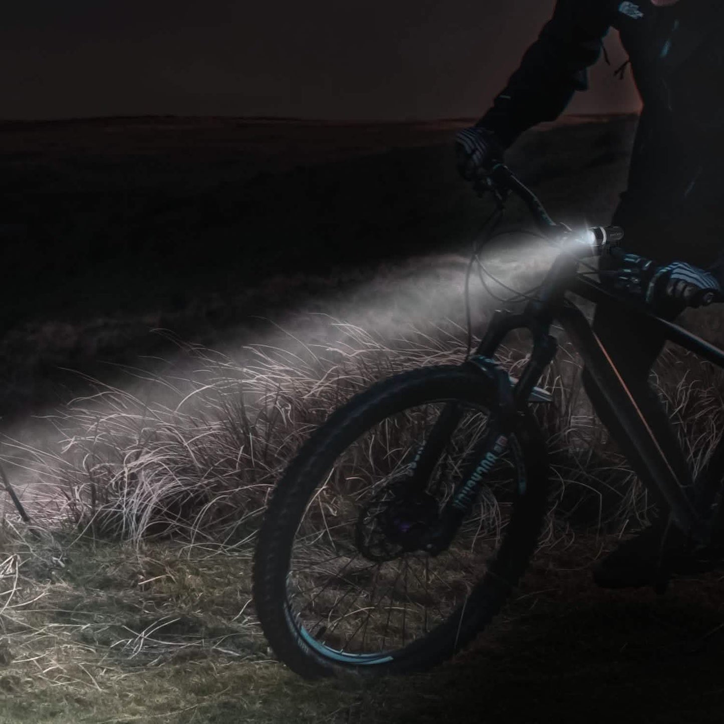 4-Pack: Universal Front Rear Bike Light Set Outdoor Recreation - Tophatter Daily Deals