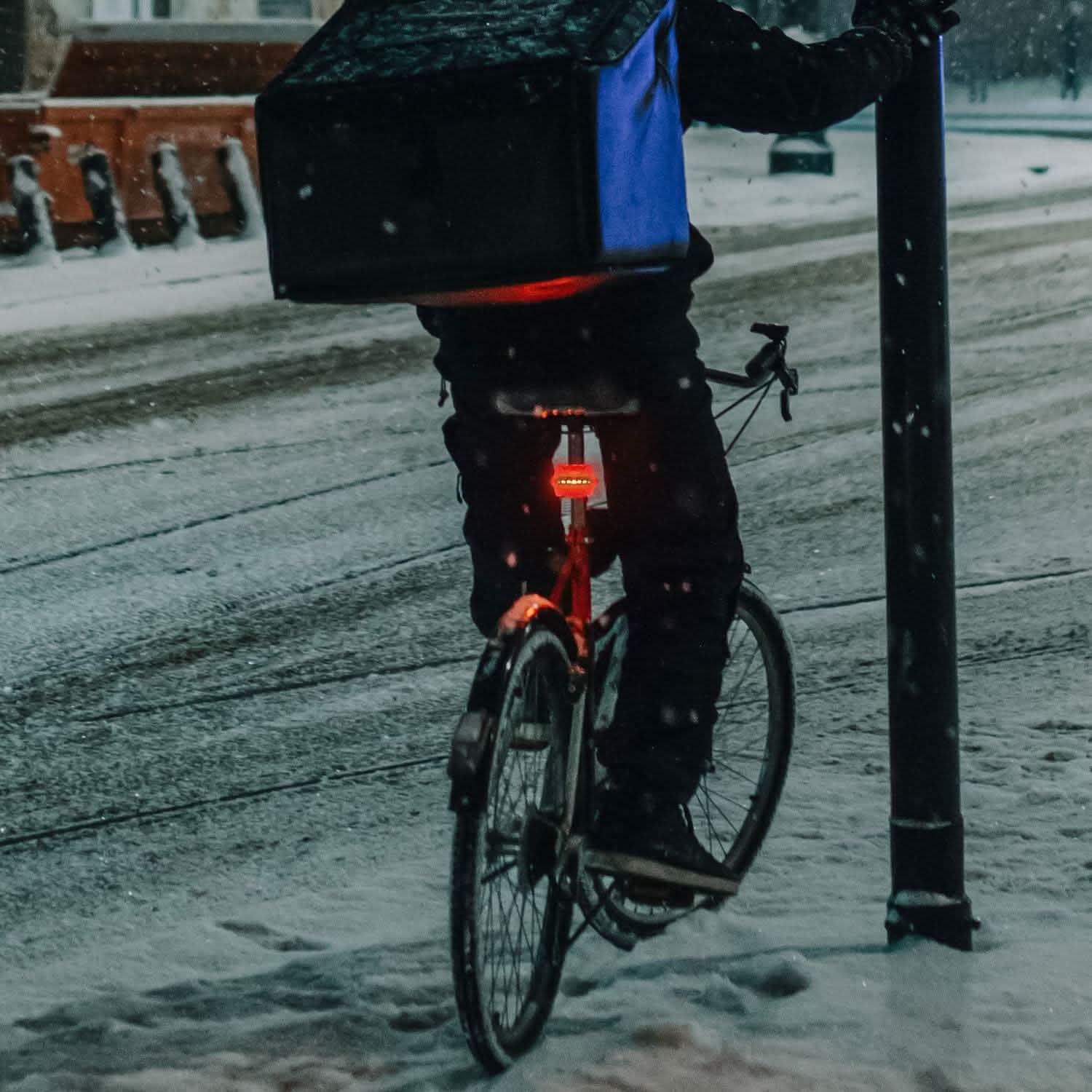 4-Pack: Universal Front Rear Bike Light Set Outdoor Recreation - Tophatter Daily Deals