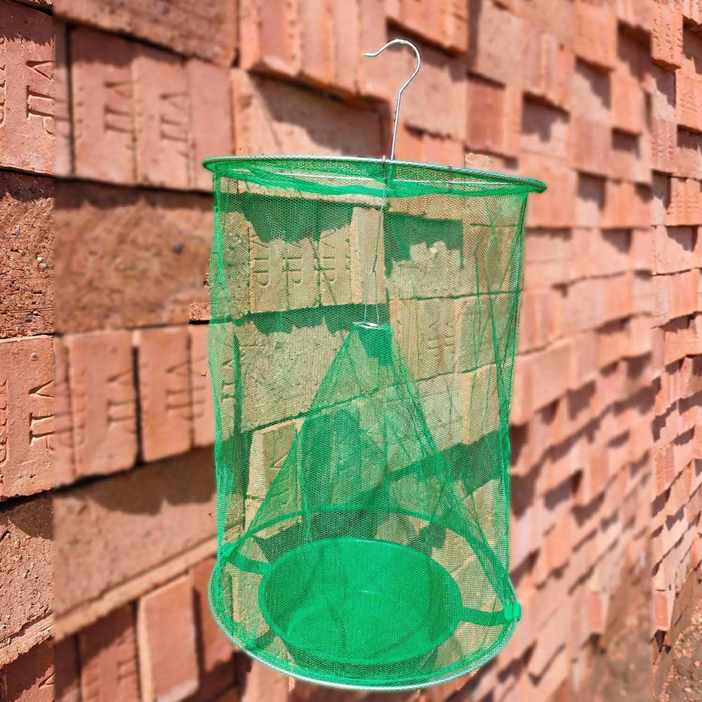 4-Piece: Ranch Fly Trap with Bait Set Pest Control - Tophatter Daily Deals