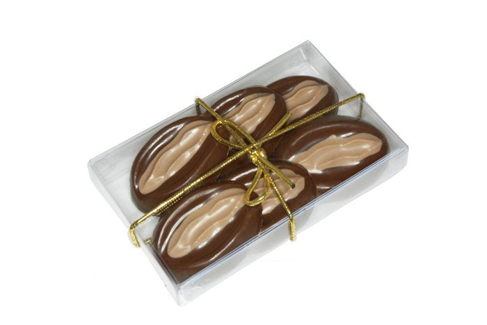 Bite-sized Vulvas Chocolate Candy - Tophatter Daily Deals