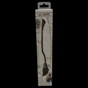 Harry Potter – Nimbus 2000 Scaled Prop Replica Prop Replica - Tophatter Daily Deals