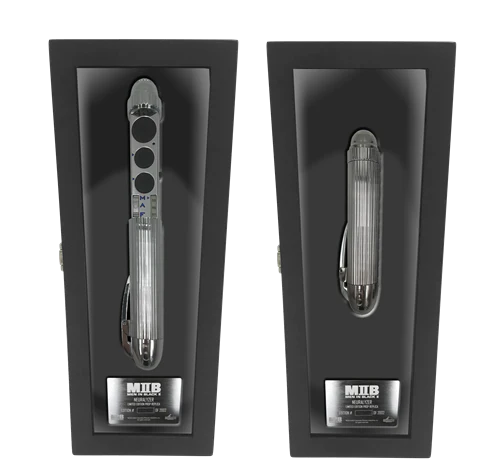 Factory Entertainment Men In Black II Neuralyzer™ Full-Scale Limited Edition Prop Replica Prop Replica - Tophatter Daily Deals