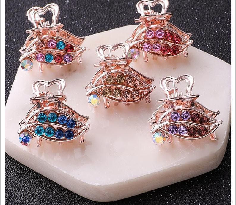 Butterfly Clasp Hair Jewelry Hairpin Leaf 5pcs set 0 - Tophatter Daily Deals
