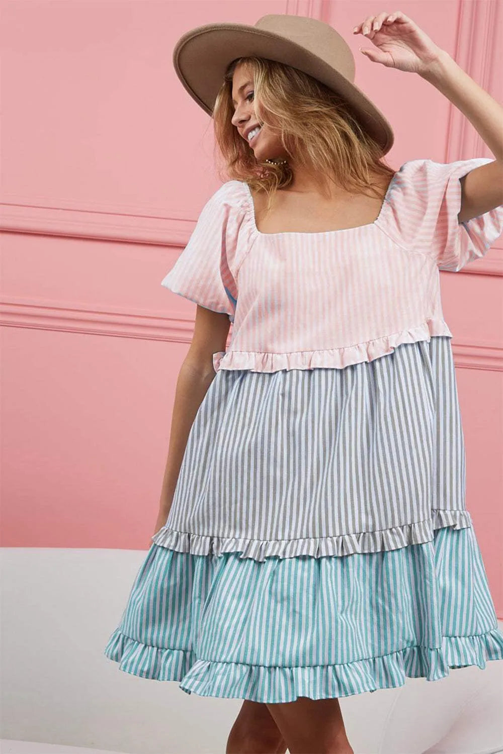 BiBi Square Neck Puff Sleeve Ruffled Hem Tiered Dress Blush Grey Jade Casual Dresses - Tophatter Daily Deals