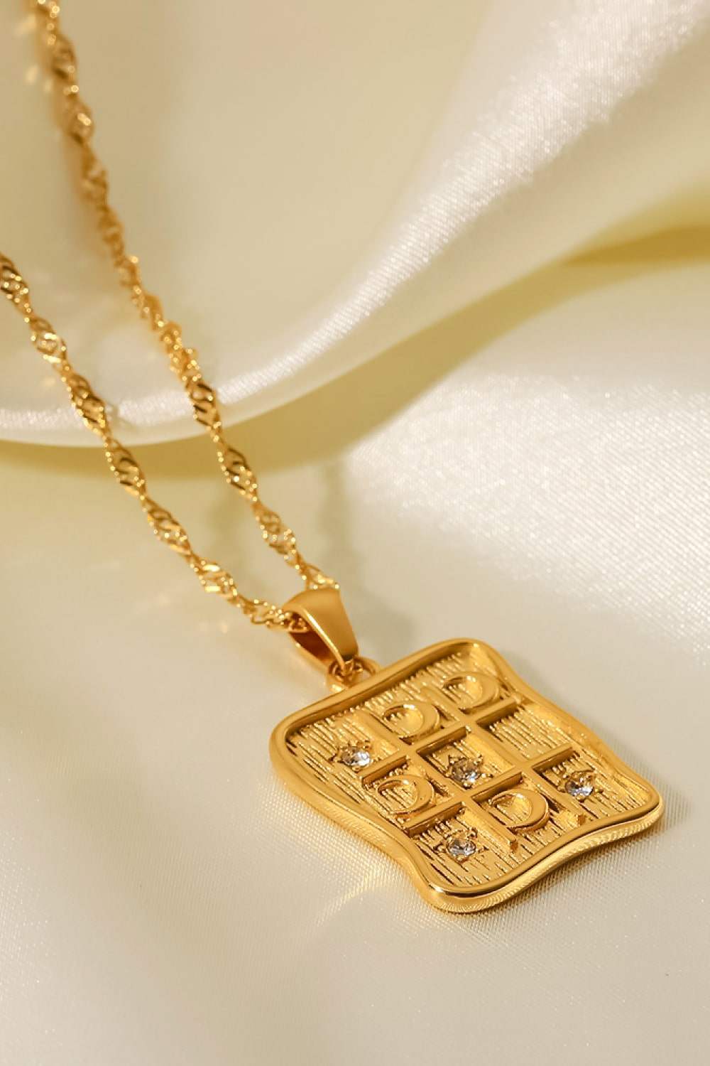 Cubic Zirconia Geometric Pendant Necklace Necklaces - Tophatter Daily Deals