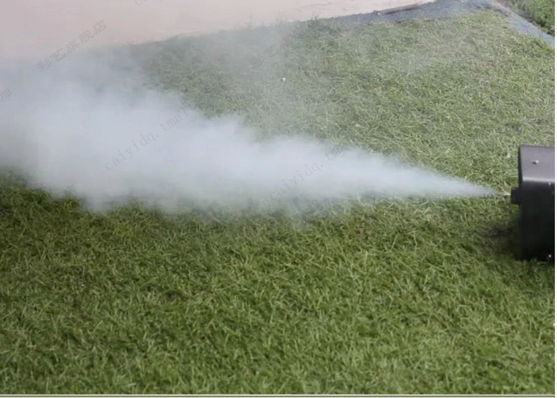 400W wire-controlled smoke machine 0 - Tophatter Daily Deals