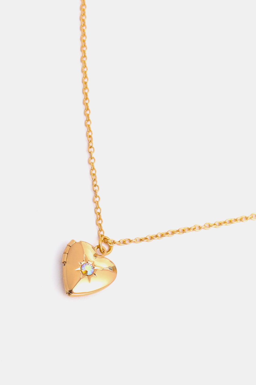 Zircon Heart Shape 14K Gold-Plated Pendant Necklace Necklaces - Tophatter Daily Deals