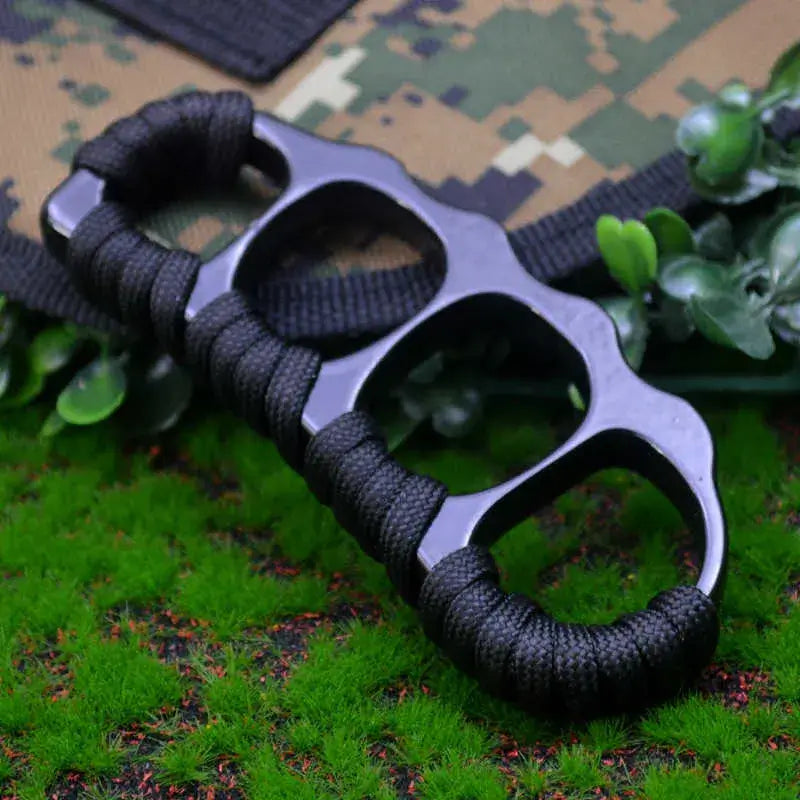 Brass Knuckles Ring Bracelet, Pea Pod Design, Finger Tiger Fist Buckle-GS133 Pocket Knives - Tophatter Daily Deals
