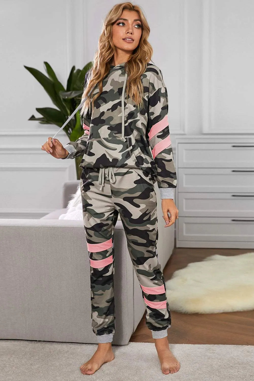 Camouflage Contrast Detail Hoodie and Joggers Lounge Set Loungewear Sets - Tophatter Daily Deals