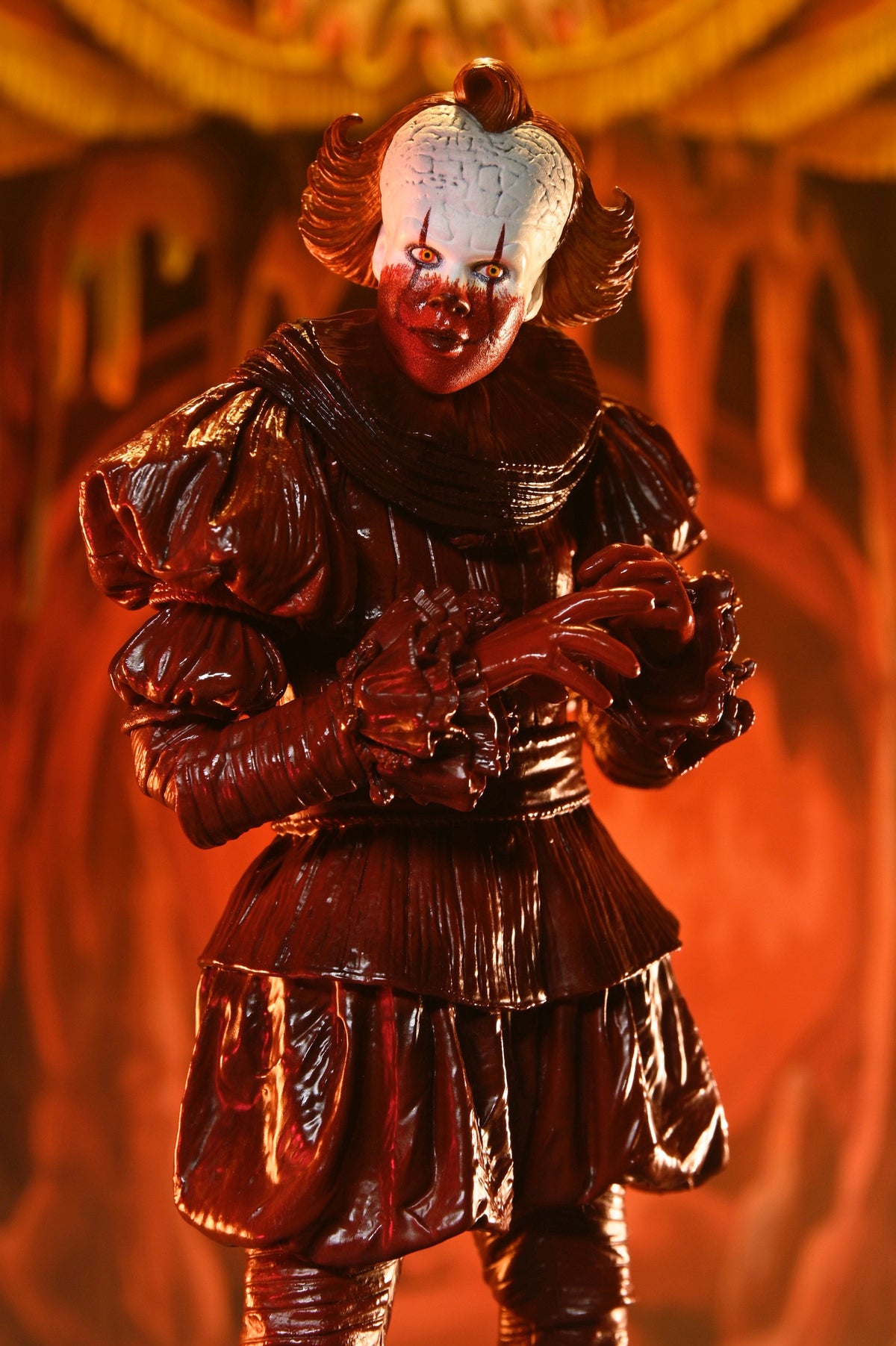 IT – Welcome To Derry Ultimate Blood Pennywise 7” Collectible Figure - Tophatter Daily Deals