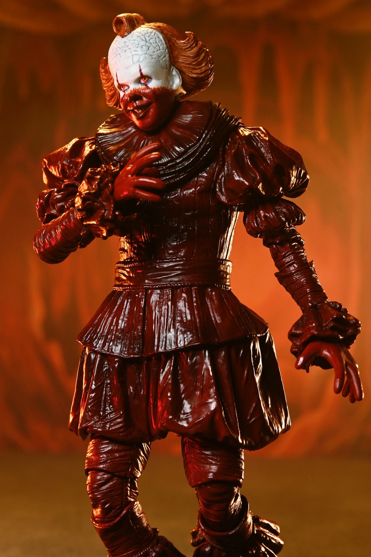 IT – Welcome To Derry Ultimate Blood Pennywise 7” Collectible Figure - Tophatter Daily Deals