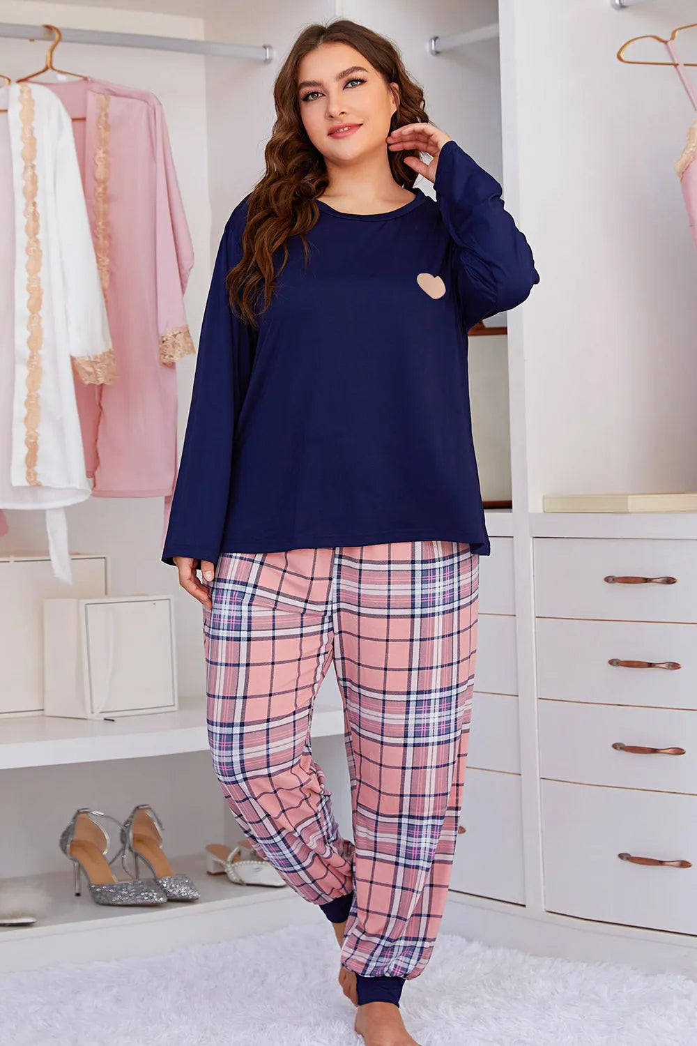 Plus Size Heart Graphic Top and Plaid Joggers Lounge Set Navy Loungewear Sets - Tophatter Daily Deals