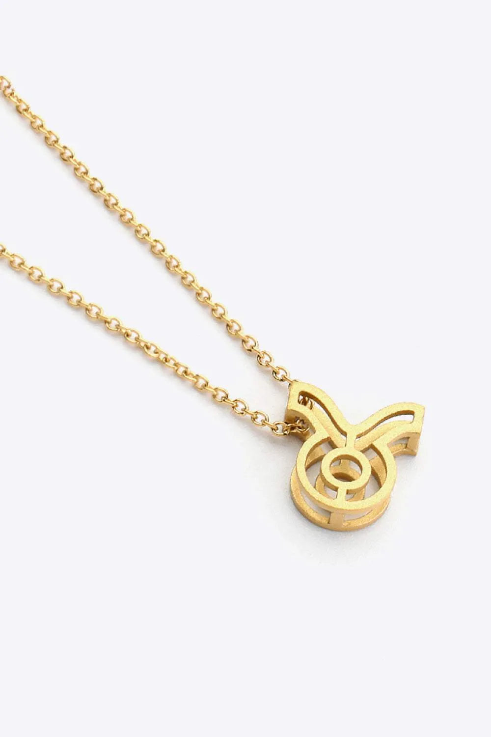 18K Gold Plated Constellation Pendant Necklace Necklaces - Tophatter Daily Deals