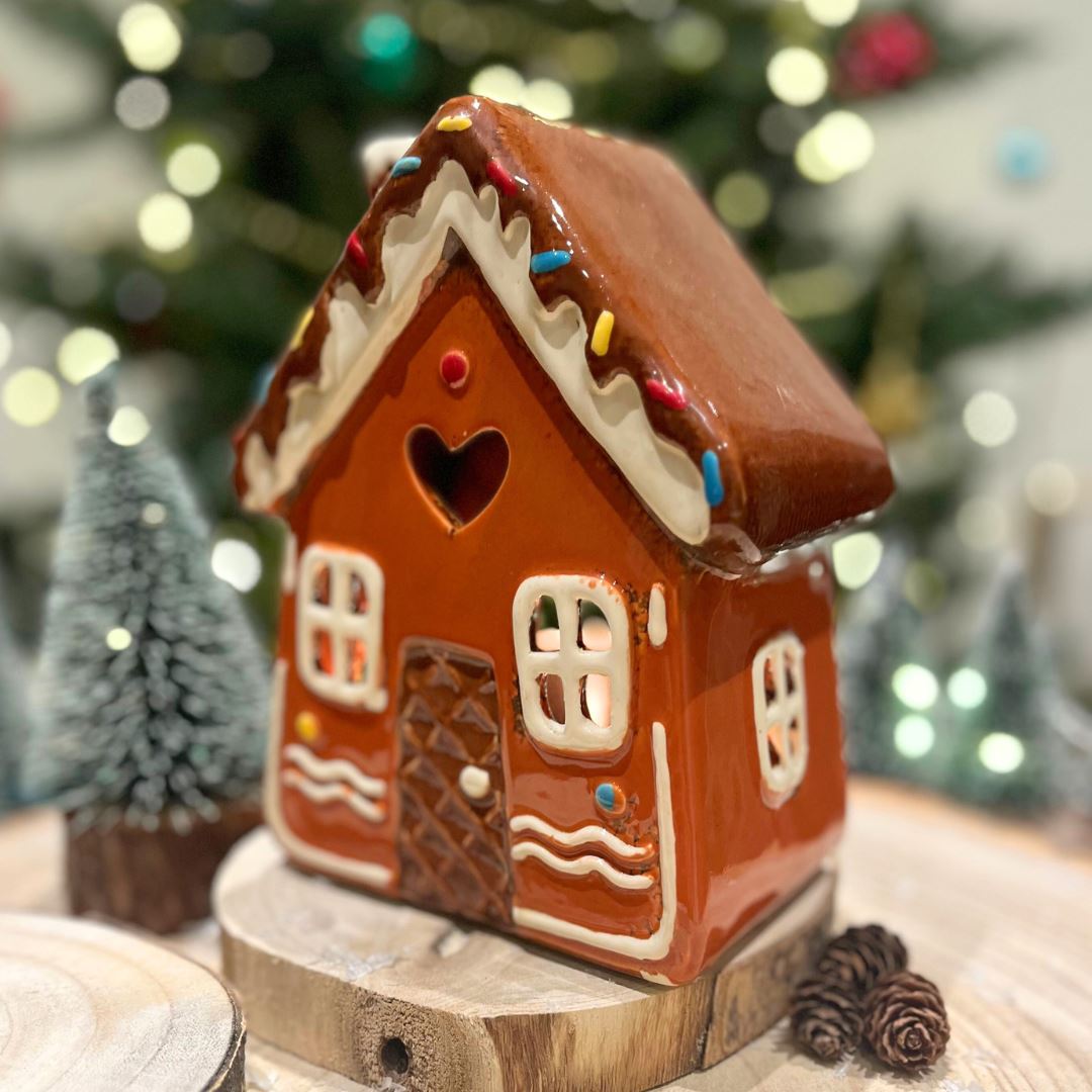 Ceramic Gingerbread House Christmas Tealight Holder | Festive Candle Ornament Candle Holder - Tophatter Daily Deals