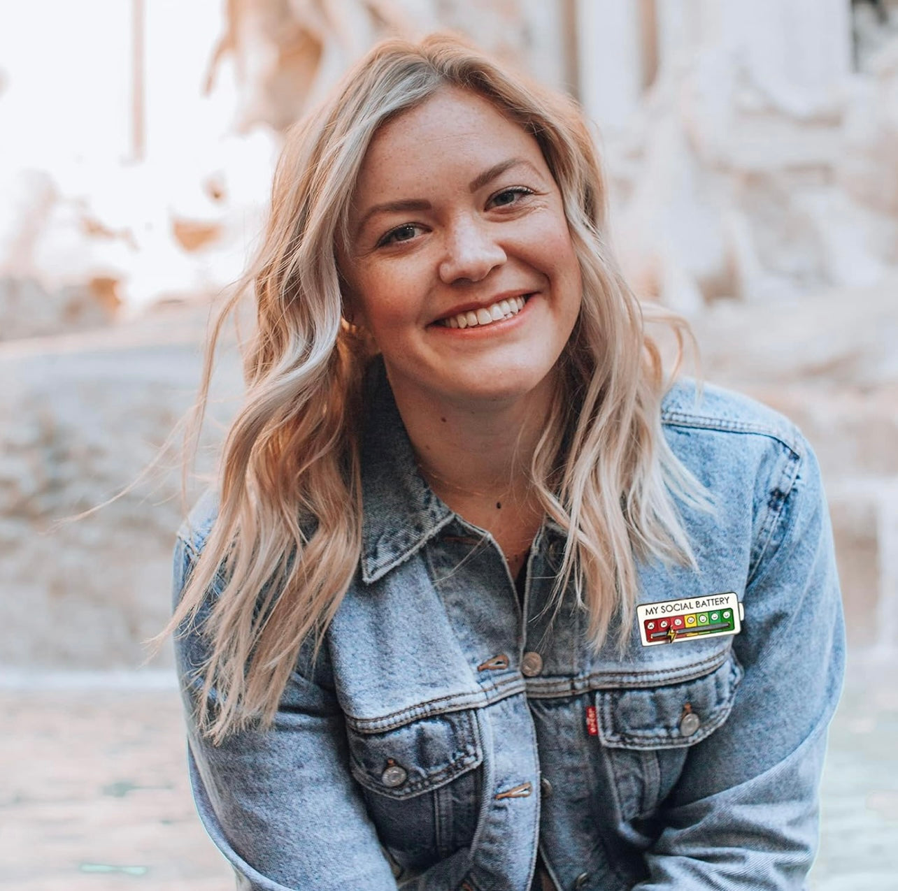 Social Battery Pin - Tophatter Daily Deals