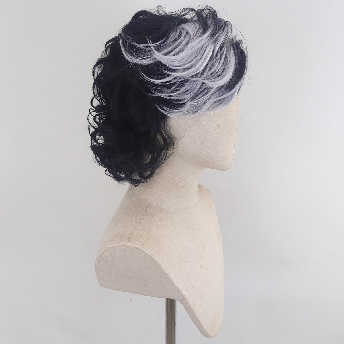 Clair Obscur: Expedition 33 Verso Black Cosplay Wig Wig - Tophatter Daily Deals