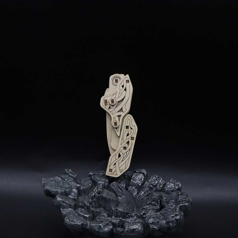 Wooden Shadow Knife 3D Puzzle Model - Tophatter Daily Deals