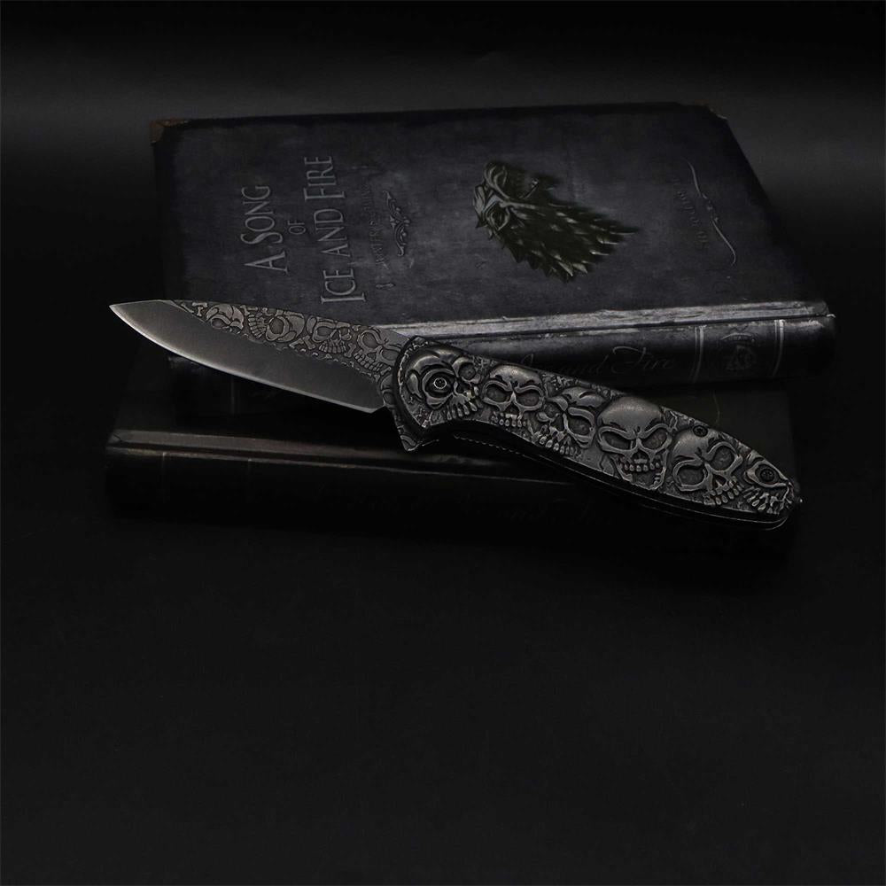 6 Skull Heads Folding Knife - Tophatter Daily Deals