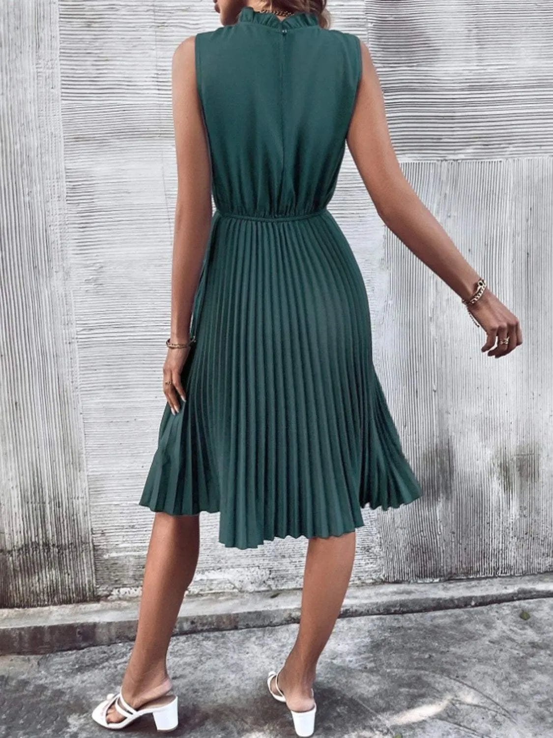 Pleated Frill Mock Neck Sleeveless Dress Casual Dresses - Tophatter Daily Deals