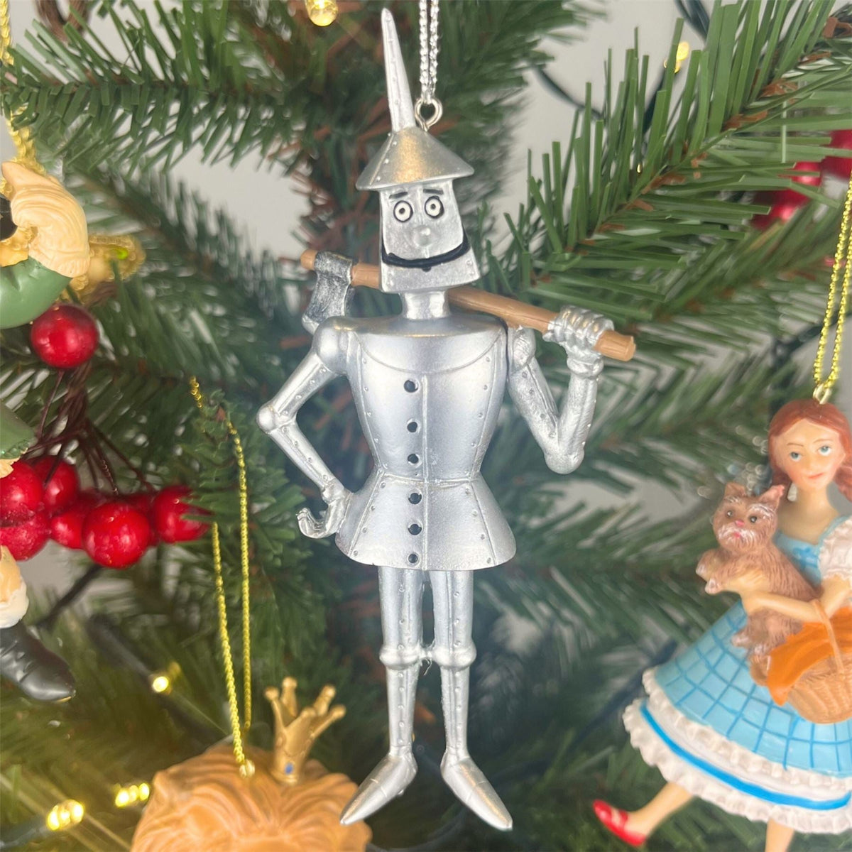 Silver Tin Man Christmas Bauble | Wizard of Oz Christmas Tree Ornament - 12cm Baubles - Tophatter Daily Deals