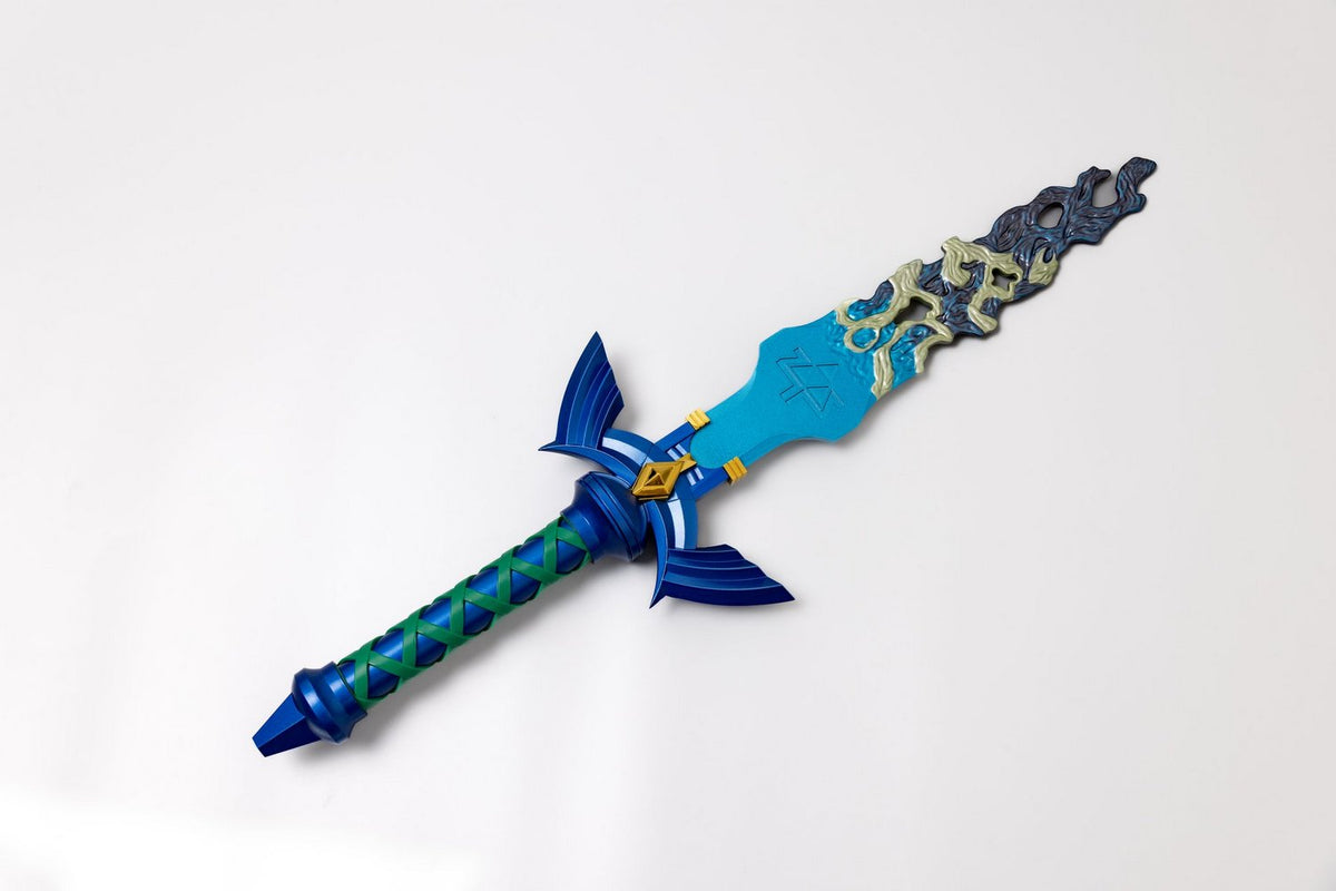 Zelda Tears Of The Kingdom Broken Sword with Light and Voice Activation (Metal) Sword - Tophatter Daily Deals