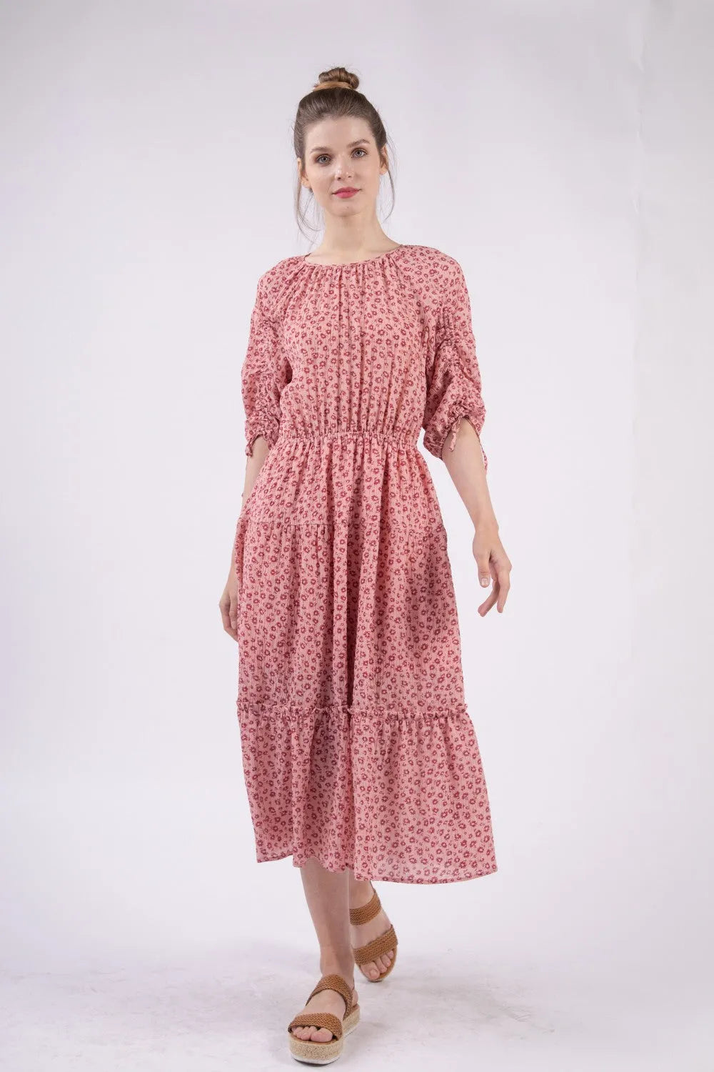 VERY J Floral Round Neck Tiered Midi Dress Casual Dresses - Tophatter Daily Deals