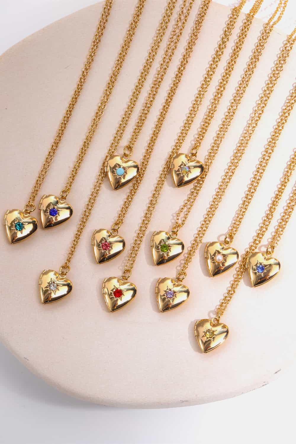 Zircon Heart Shape 14K Gold-Plated Pendant Necklace Necklaces - Tophatter Daily Deals