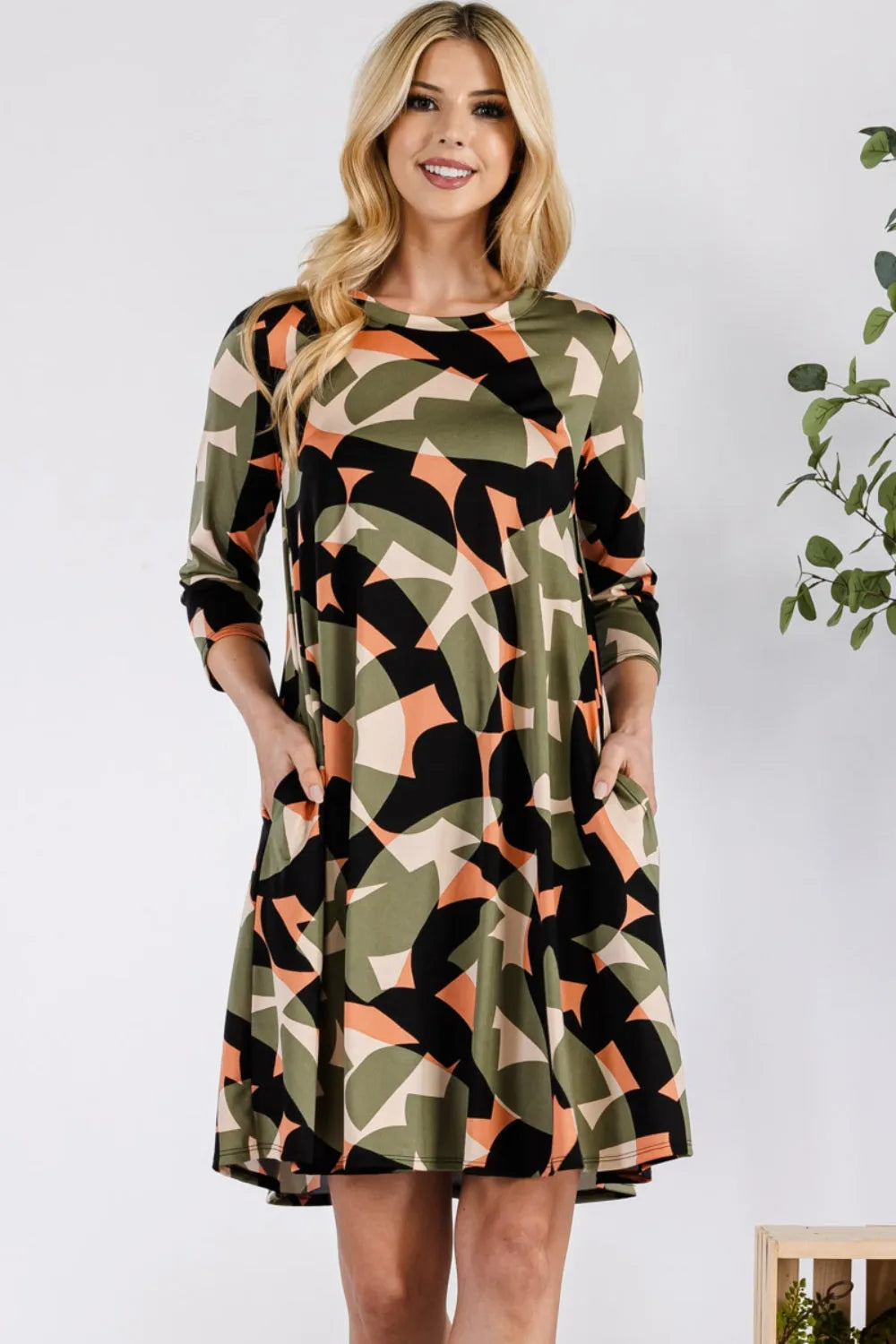 Celeste Full Size Geometric Round Neck Dress with Pockets Casual Dresses - Tophatter Daily Deals