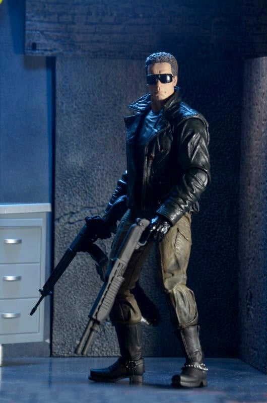 TERMINATOR - T-800 POLICE STATION ASSAULT ULTIMATE (LEATHER JACKET) Action Figure - Tophatter Daily Deals