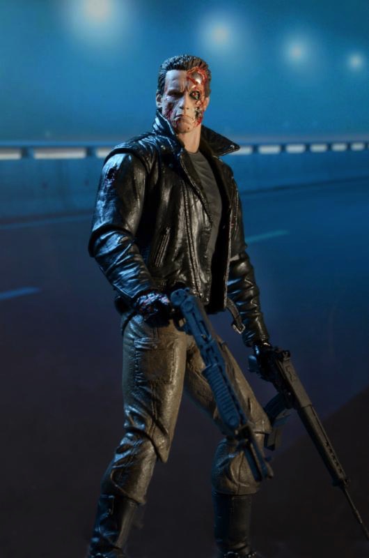 TERMINATOR - T-800 POLICE STATION ASSAULT ULTIMATE (LEATHER JACKET) Action Figure - Tophatter Daily Deals