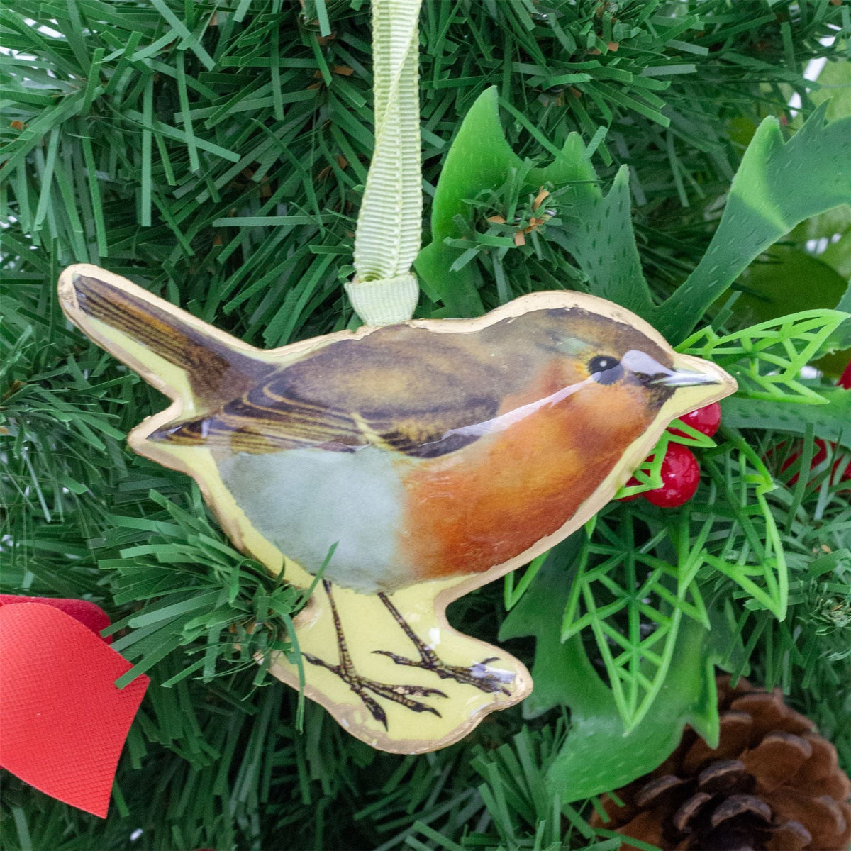 Bird Christmas Bauble | Vintage-Style Metal Tree Ornament with Hanging Ribbon Baubles - Tophatter Daily Deals