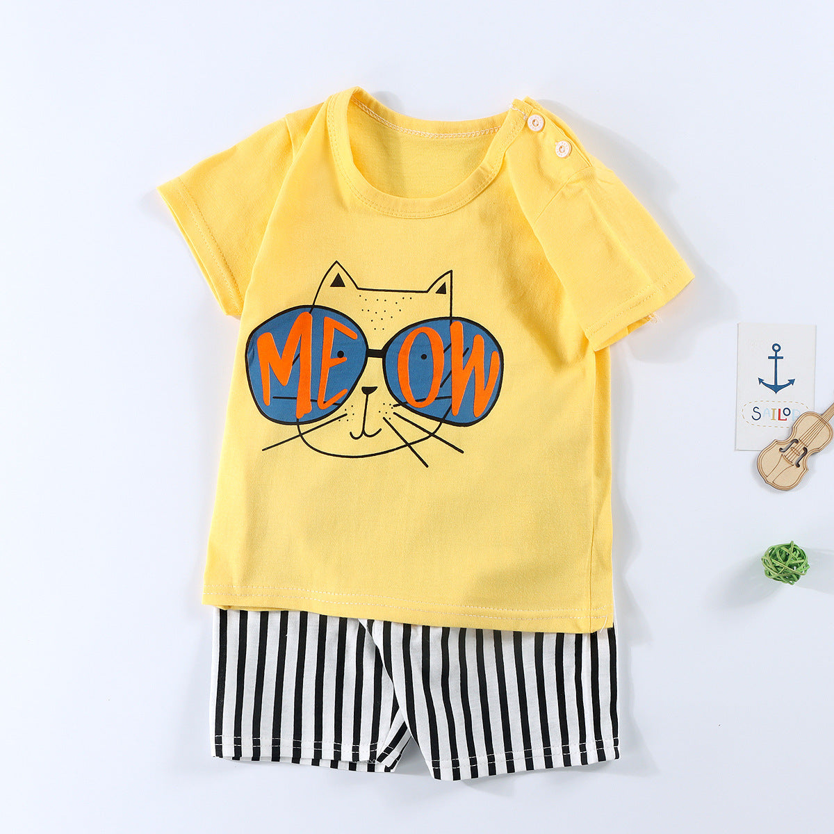 Boys And Girls Summer T-shirt Half Sleeve Suit Shorts Thin Yellow Cat Eyes 0 - Tophatter Daily Deals
