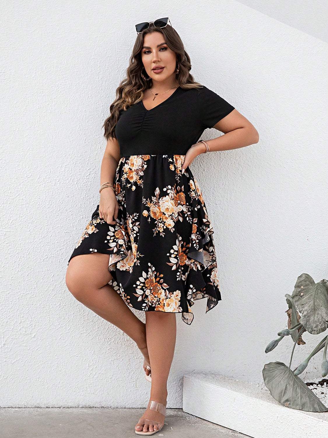 Plus Size Printed Ruched V-Neck Short Sleeve Dress Casual Dresses - Tophatter Daily Deals