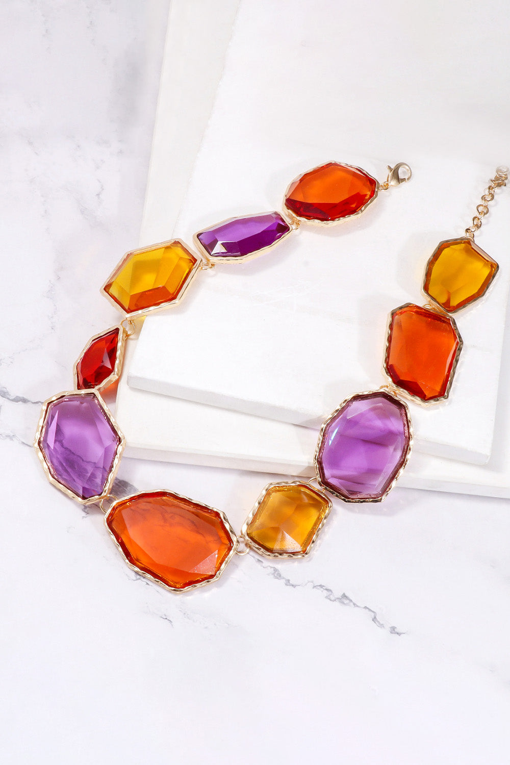 Geometrical Shape Zinc Alloy Frame Resin Necklace Necklaces - Tophatter Daily Deals