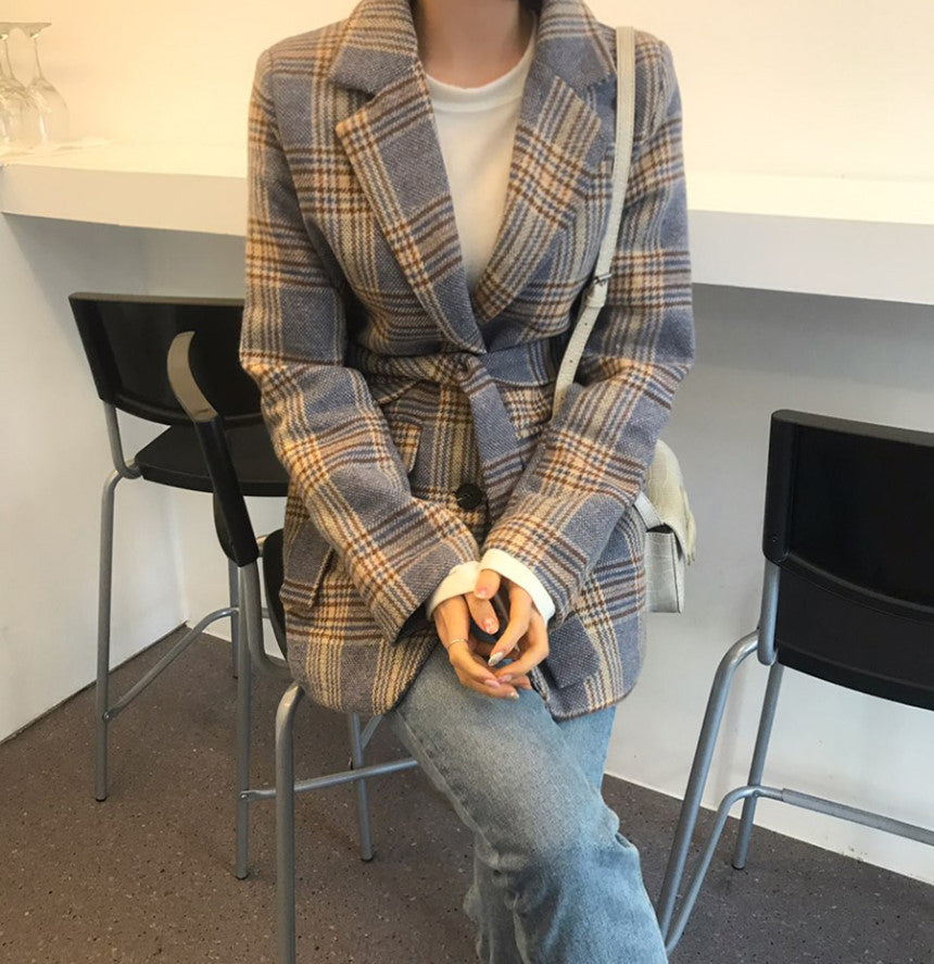 Warm Structured Women's Short Coat - Belted Plaid Wool 3D Changing Face Moving Picture Frame - Tophatter Daily Deals