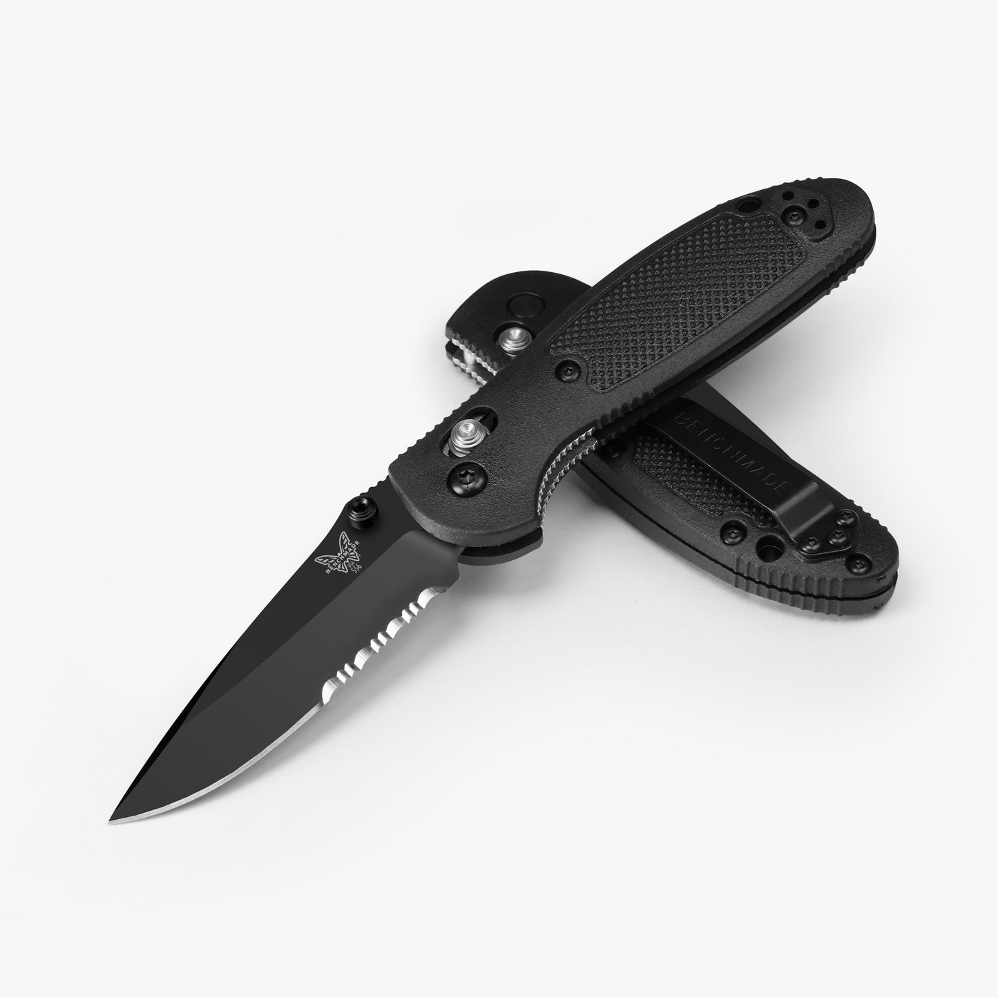 Benchmade MIni Griptilian - AXIS Lock - Combo Edge - Black Blade - 556SBK-S30V Knives - Tophatter Daily Deals