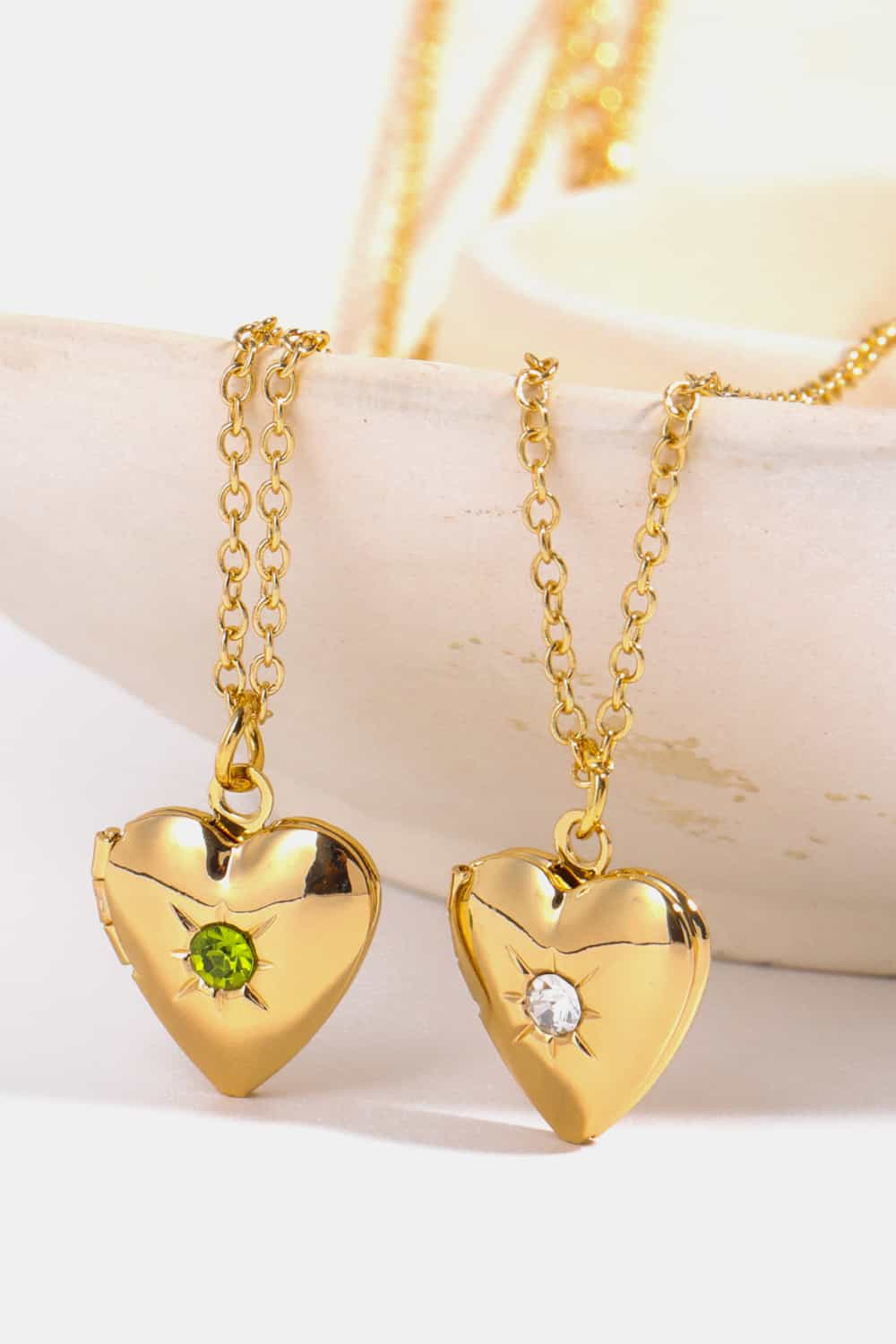 Zircon Heart Shape 14K Gold-Plated Pendant Necklace Necklaces - Tophatter Daily Deals