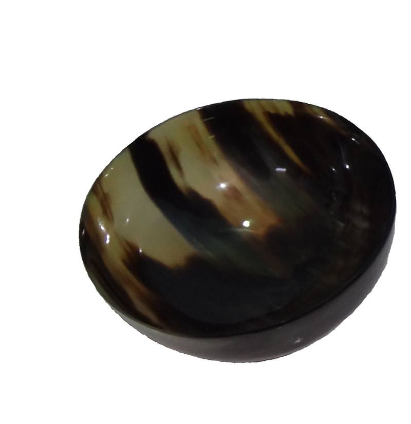 Hand Carved Buffalo Horn Bowl Small 16oz - Tophatter's Guns'N'Weapons Store Collectible Weapons - Tophatter Daily Deals