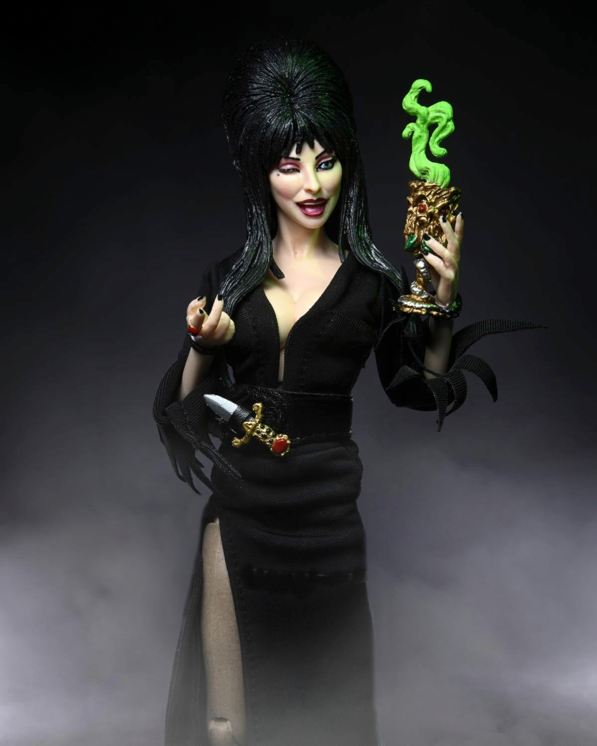 Elvira, Mistress of the Dark – Elvira Clothed Action Figure Action Figure - Tophatter Daily Deals