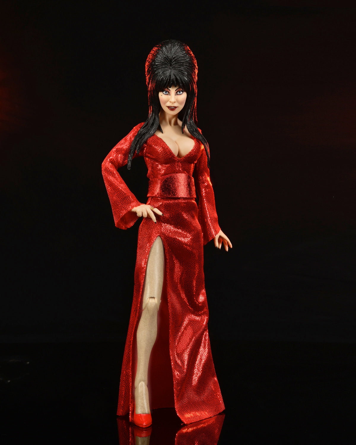 Elvira, Mistress of the Dark – Elvira (Red, Fright and Boo) Clothed Action Figure Action Figure - Tophatter Daily Deals