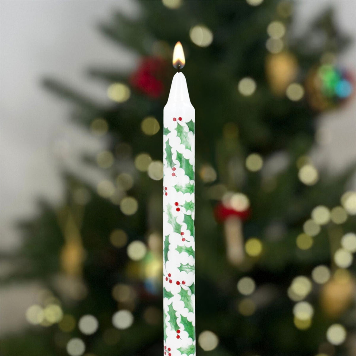 Holly Red Berries Dinner Candle | Tall Unscented Taper Christmas Candle - 23cm Candle - Tophatter Daily Deals