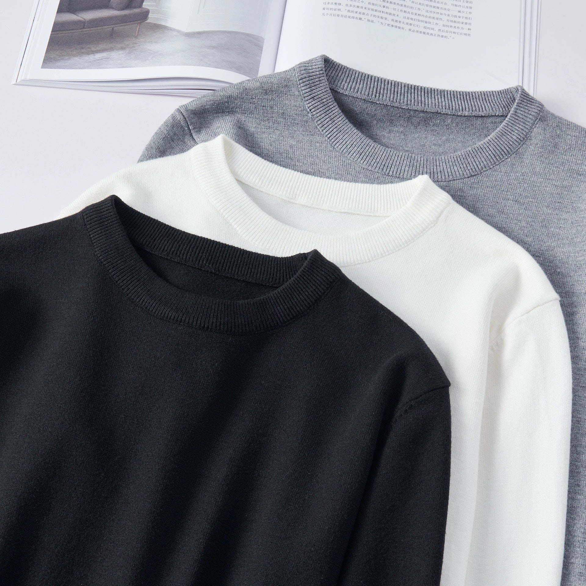 Soft Relaxed Men's Knit Sweater - Crew Neck, Modal 3D Changing Face Moving Picture Frame - Tophatter Daily Deals