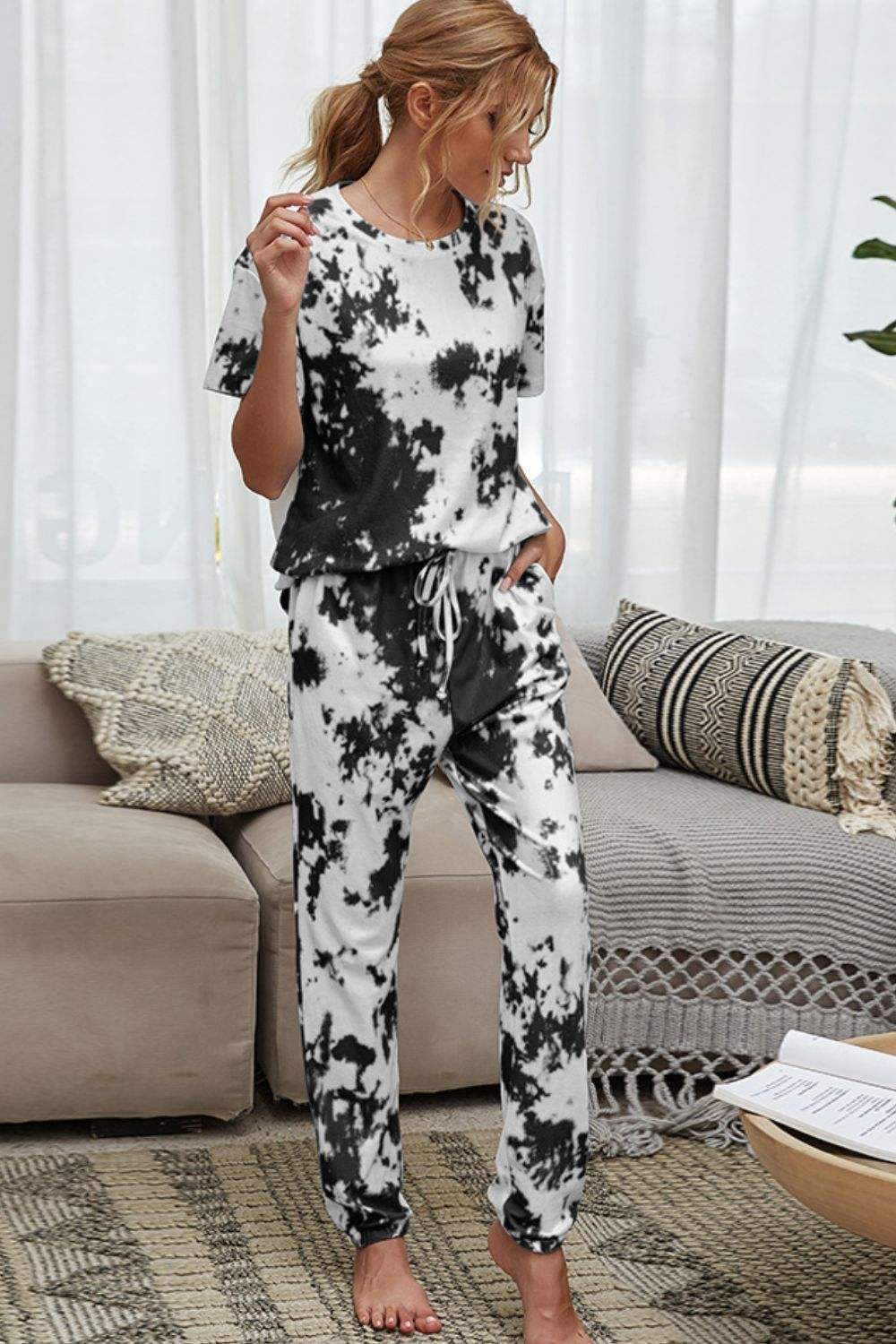 Tie-Dye Tee and Drawstring Waist Joggers Lounge Set Black Loungewear Sets - Tophatter Daily Deals